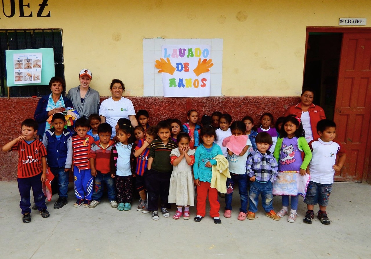 Alumna Gillian Freedman, who graduated in 2013 and served as a health volunteer in Peru. 