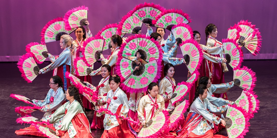 The Chinese Student Association and Korean Student Association presented a performance of cultural dances at Robsham Theater.  (Photos by Yiting Chen)