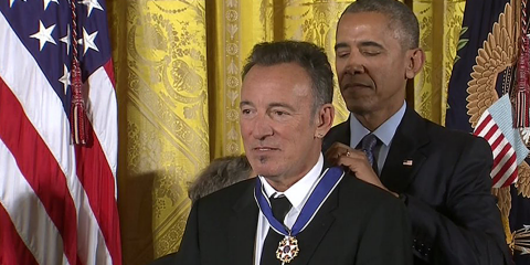 Bruce Springsteen receives Medal of Freedom from President Obama