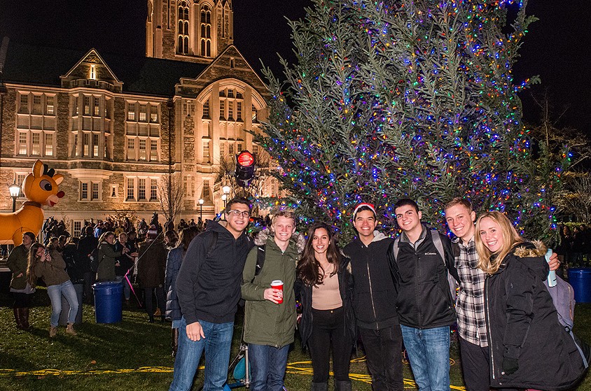 tree-lighting.6.844x559 tree-lighting.6.844x559