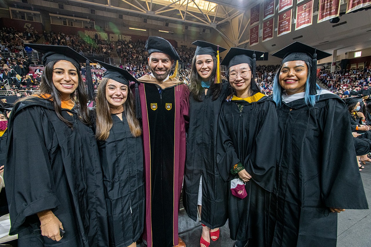 Steve Pemberton and members of the Class of 2020