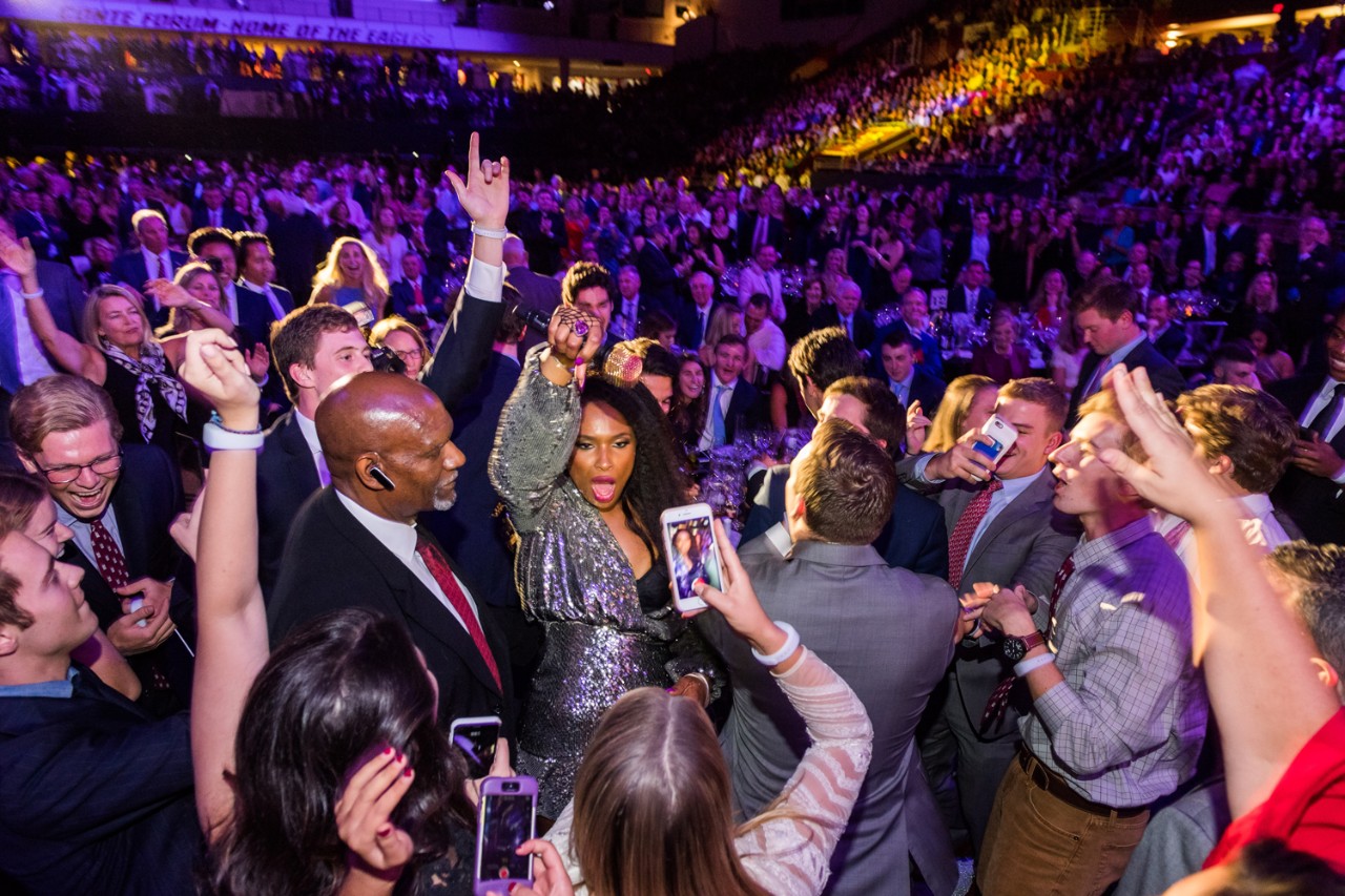 Jennifer Hudson in the audience