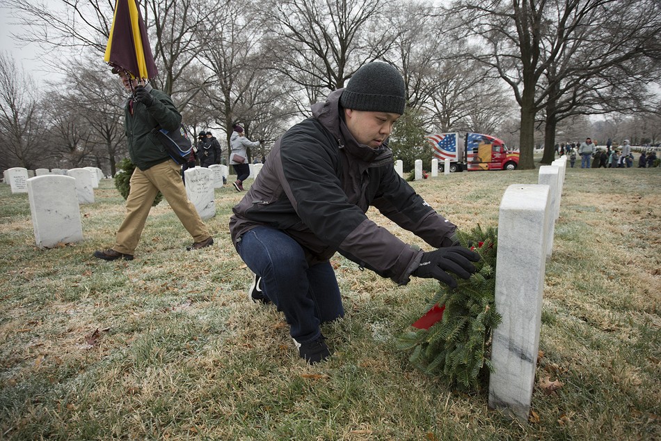 BC-wreaths_3_950x633