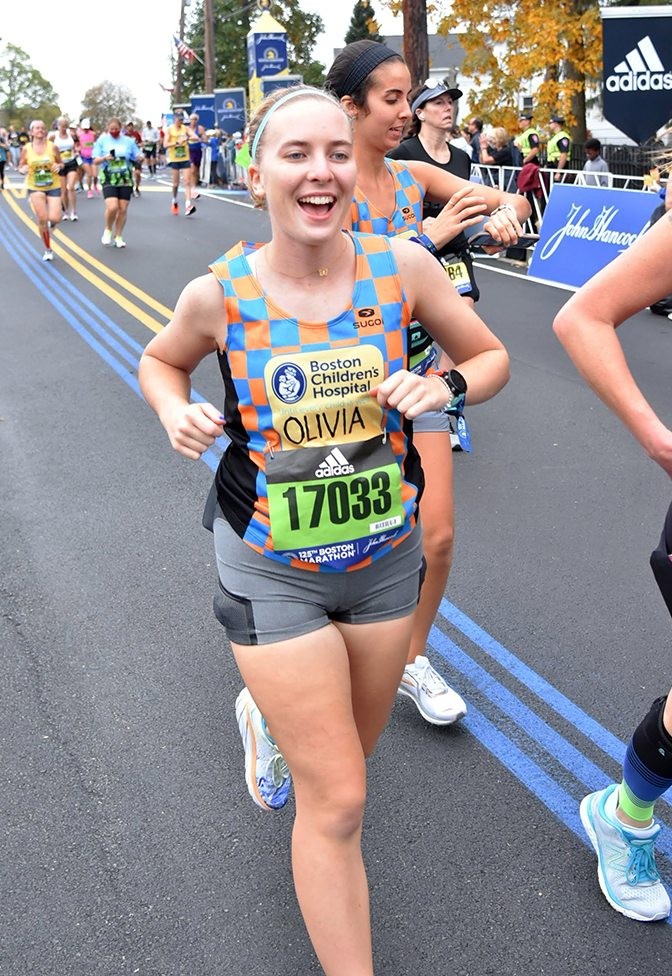 Olivia Colombo running
