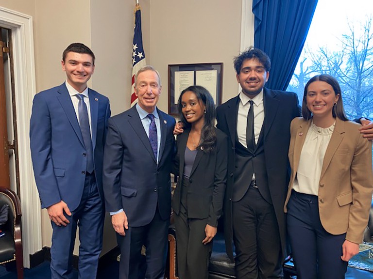 Students with Stephen Lynch