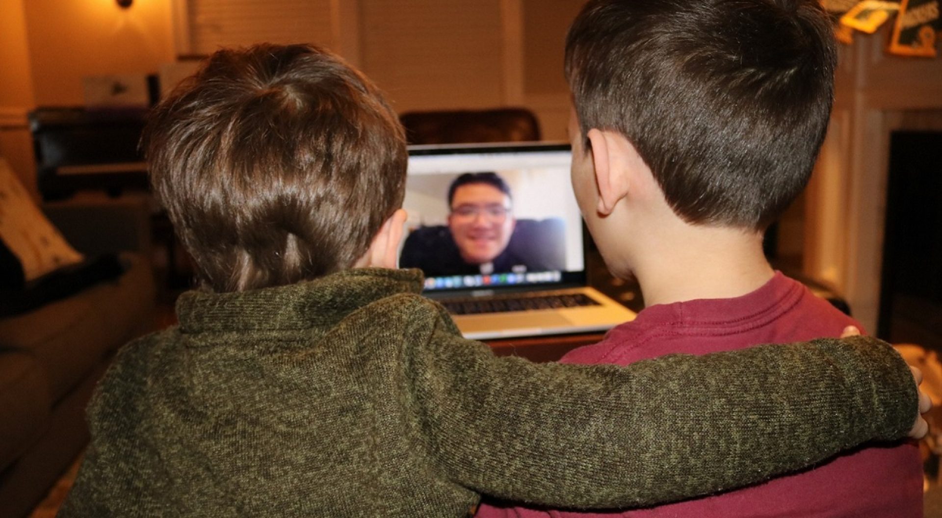 children watching Breakfast with God