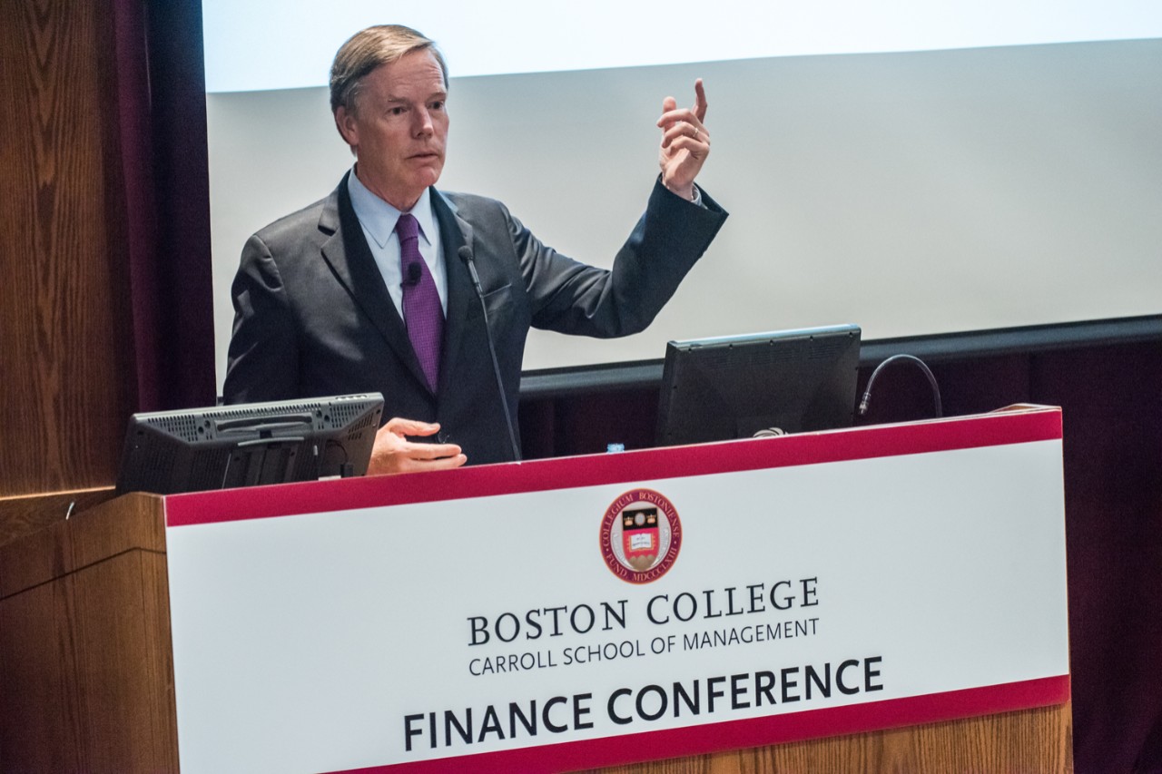 Former diplomat R. Nicholas Burns ’78 offered his perspective on the foreign policy challenges ahead for the Trump administration.