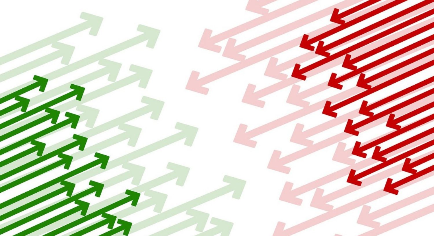 Red and green arrows pointing at each other