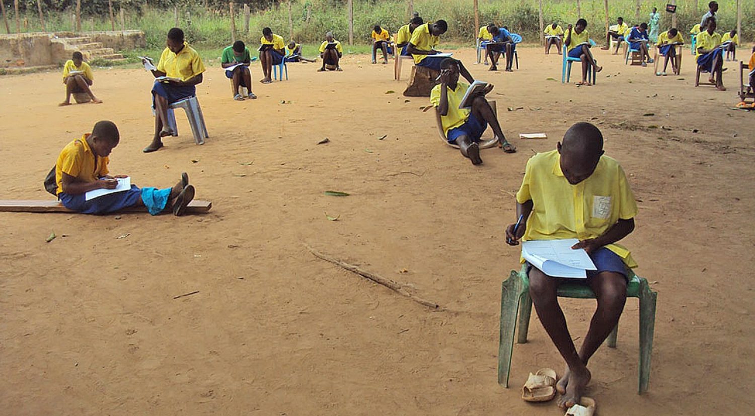 Education in emergency – Students study after class in Yambio, South Sudan, where outbreaks of violence have deterred many from enrolling in school.