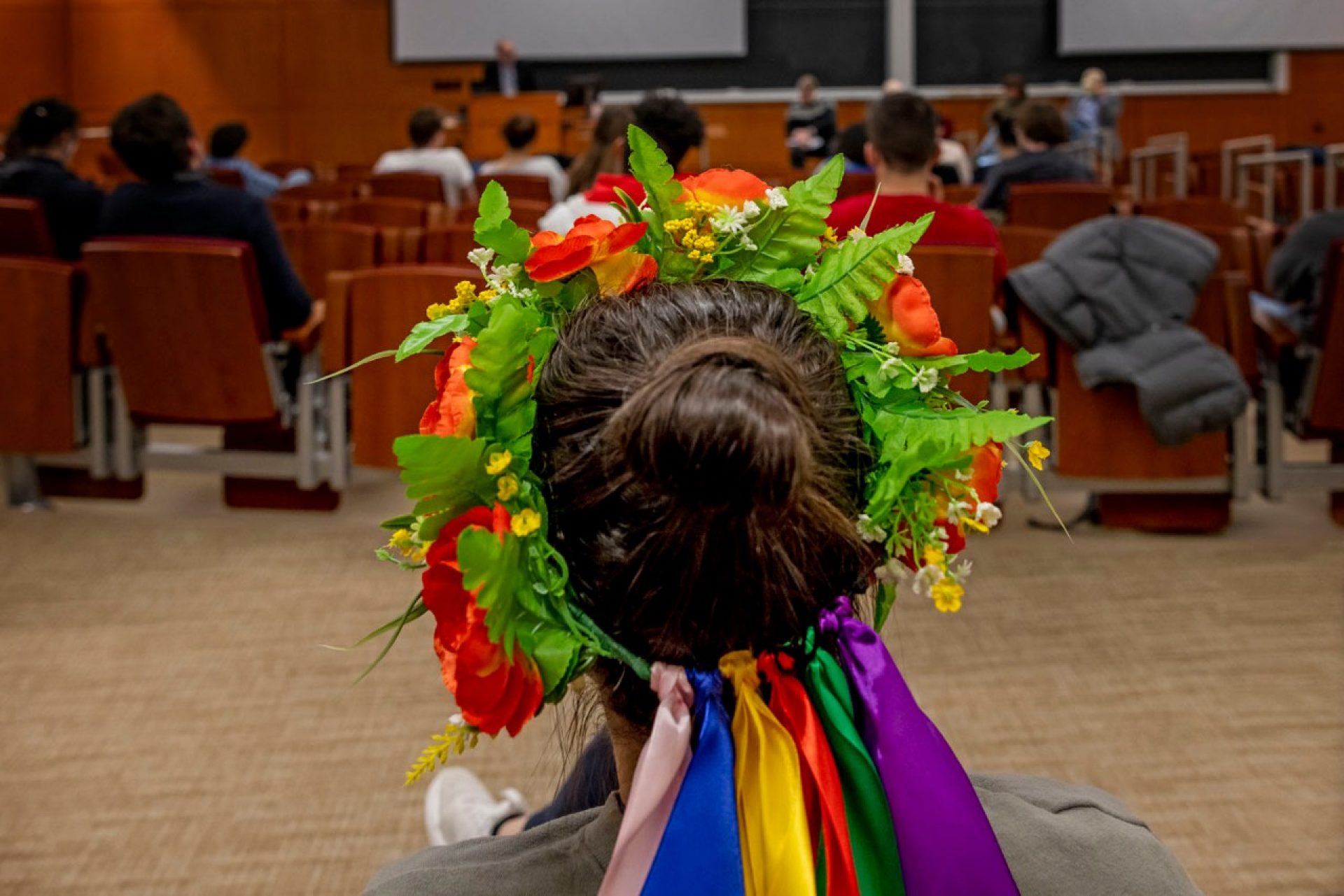 Student wearing Ukrainian headdress