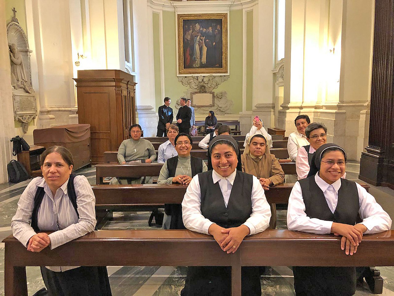 Woods College Latin American Sisters in Rome: attending Mass