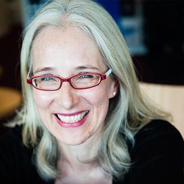Christine Helmer