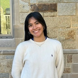 Photo of Isabella Bernaldo '26