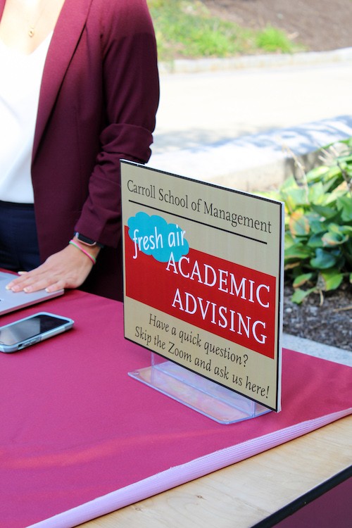 outdoor advising sign