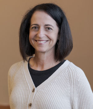 Photo of Jennifer Hebert