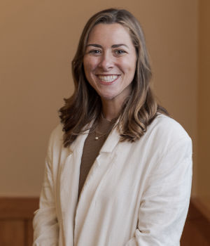 Photo of Lyndsay Eldridge
