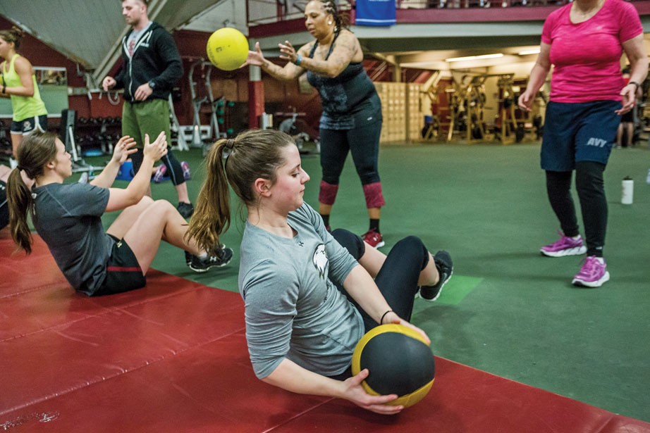 Megan Cooley '17 and Kelsey Golden '18