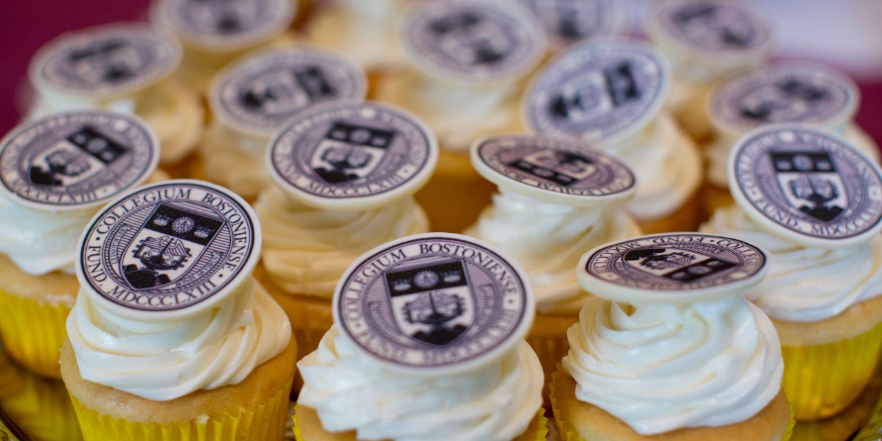 Cupcakes with school of nursing seal