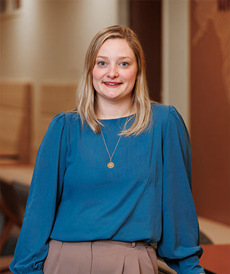 Photo of Heidi Holiver