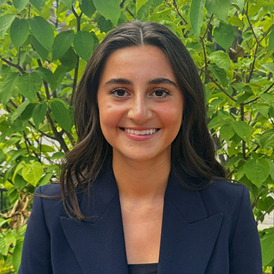 Photo of Anika Fernandez-Sharma 