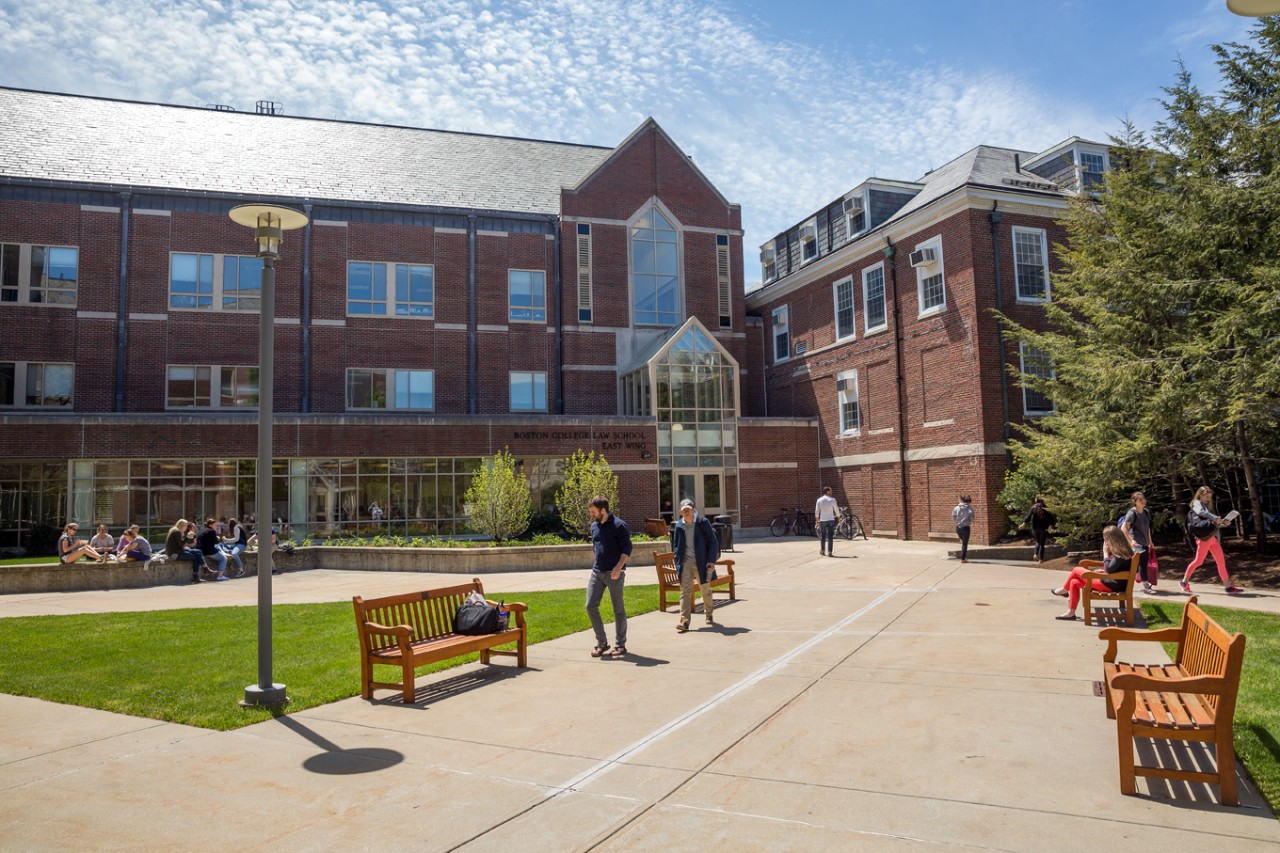 Law School campus, Mone Courtyard