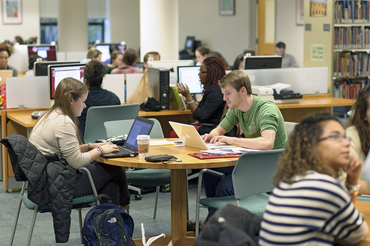 students in the Educational Resource Center