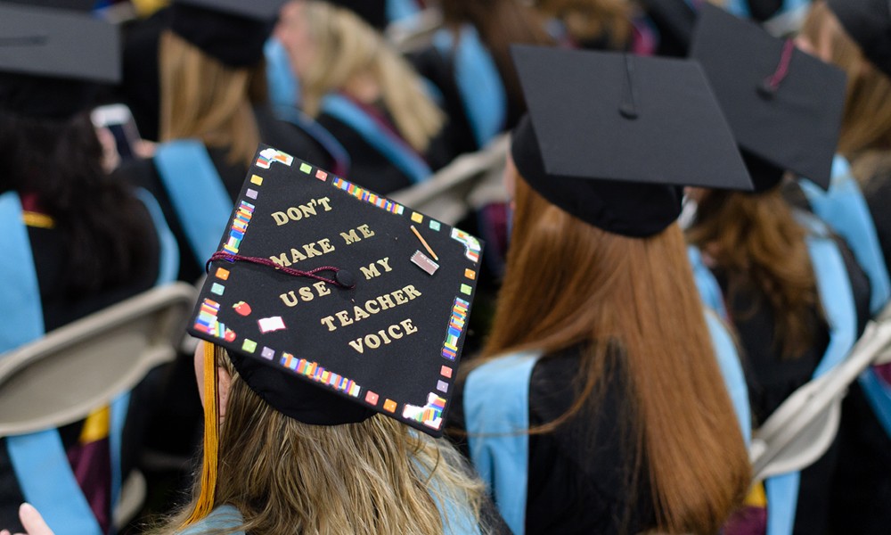 Student message during commencement