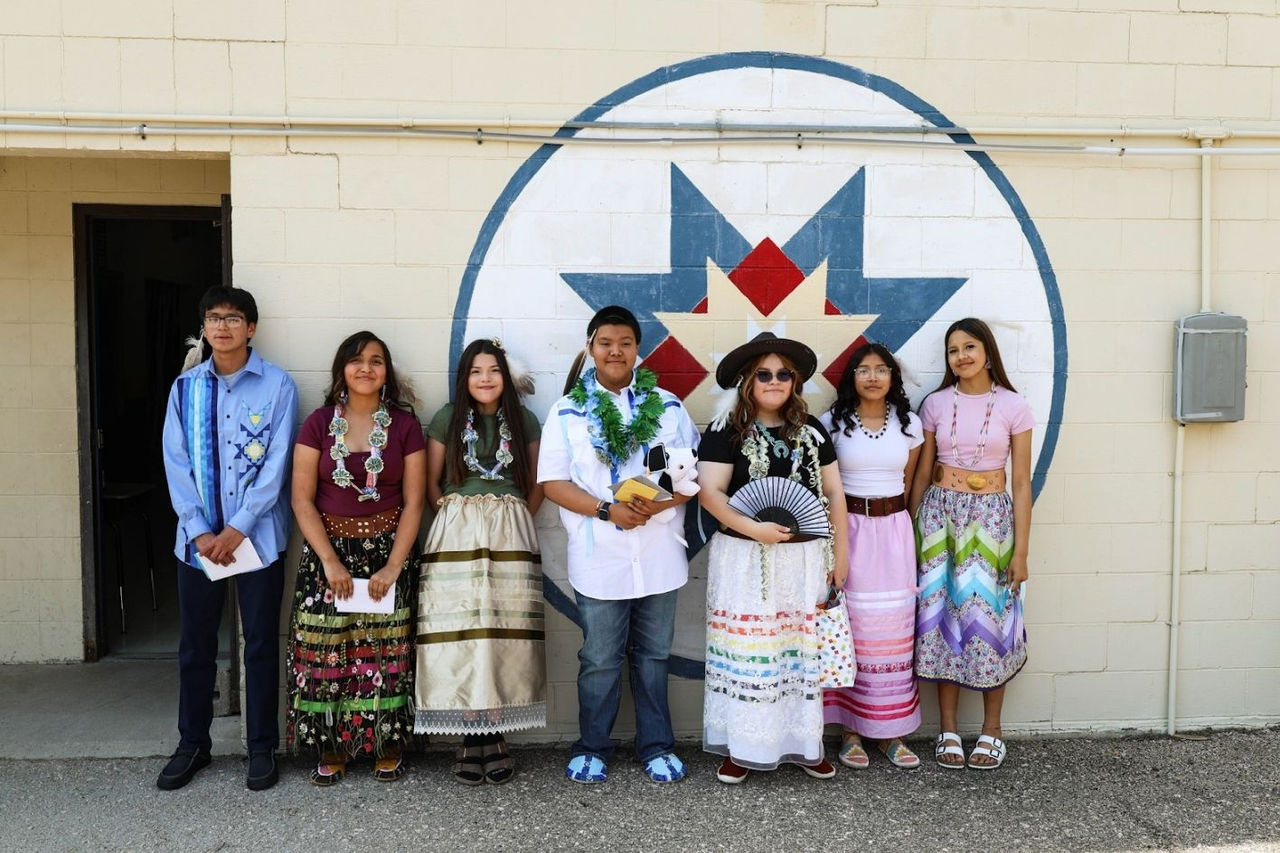 Wíŋyaŋ Wakȟáŋ Owáyawa (Our Lady of Lourdes Elementary School)