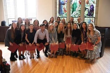 Photo of 2019 honors students