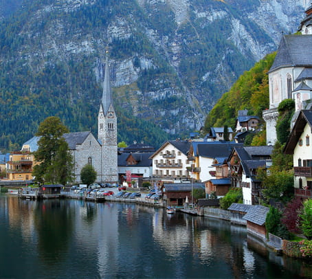 Lake Hallstatt, Salzkammergut, Austria