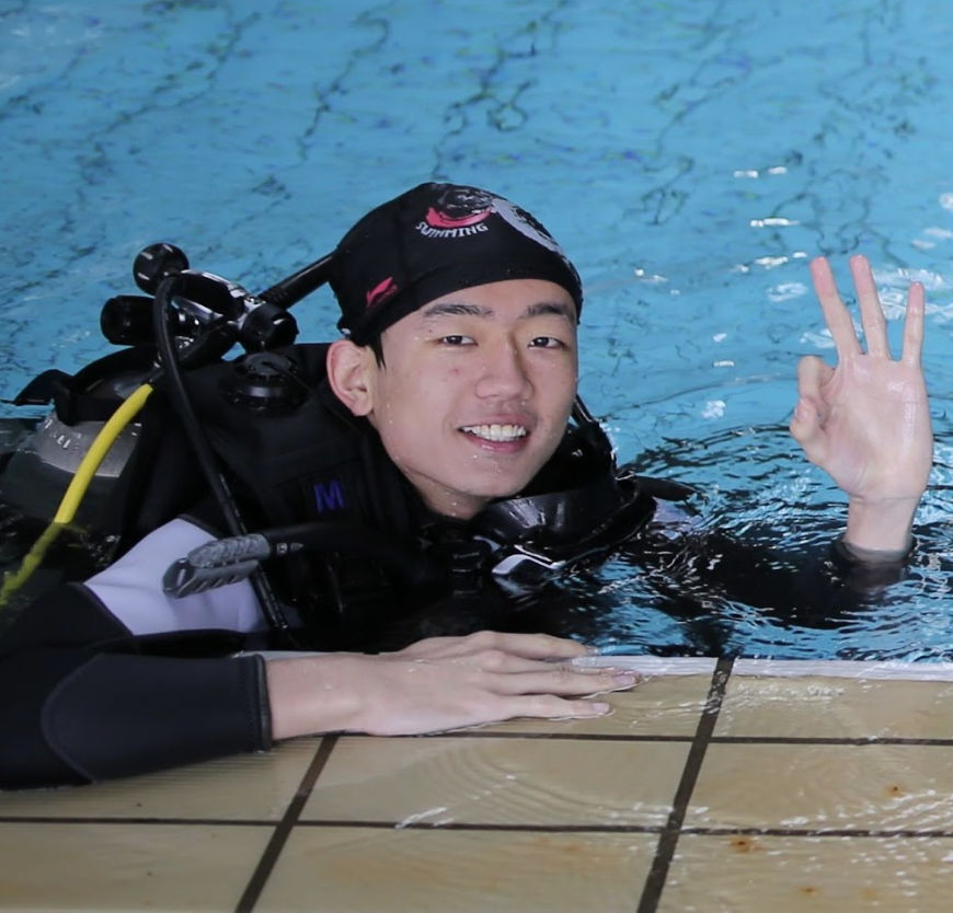 Photo of Ruixiang  Zhai