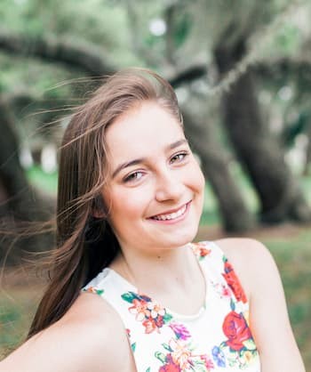 Photo of Mallory Hillary