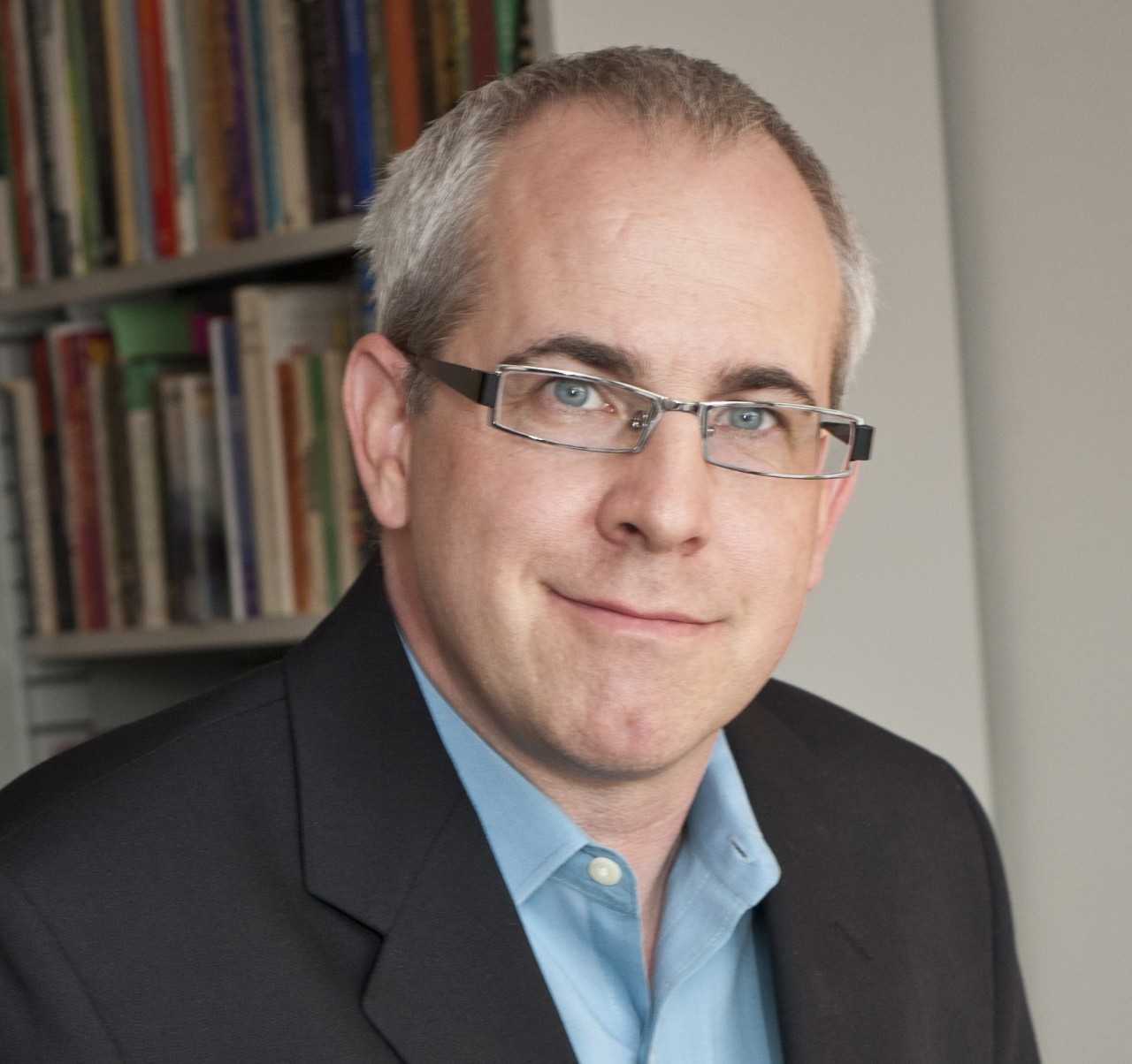 Photo of Prof. Julian Bourg