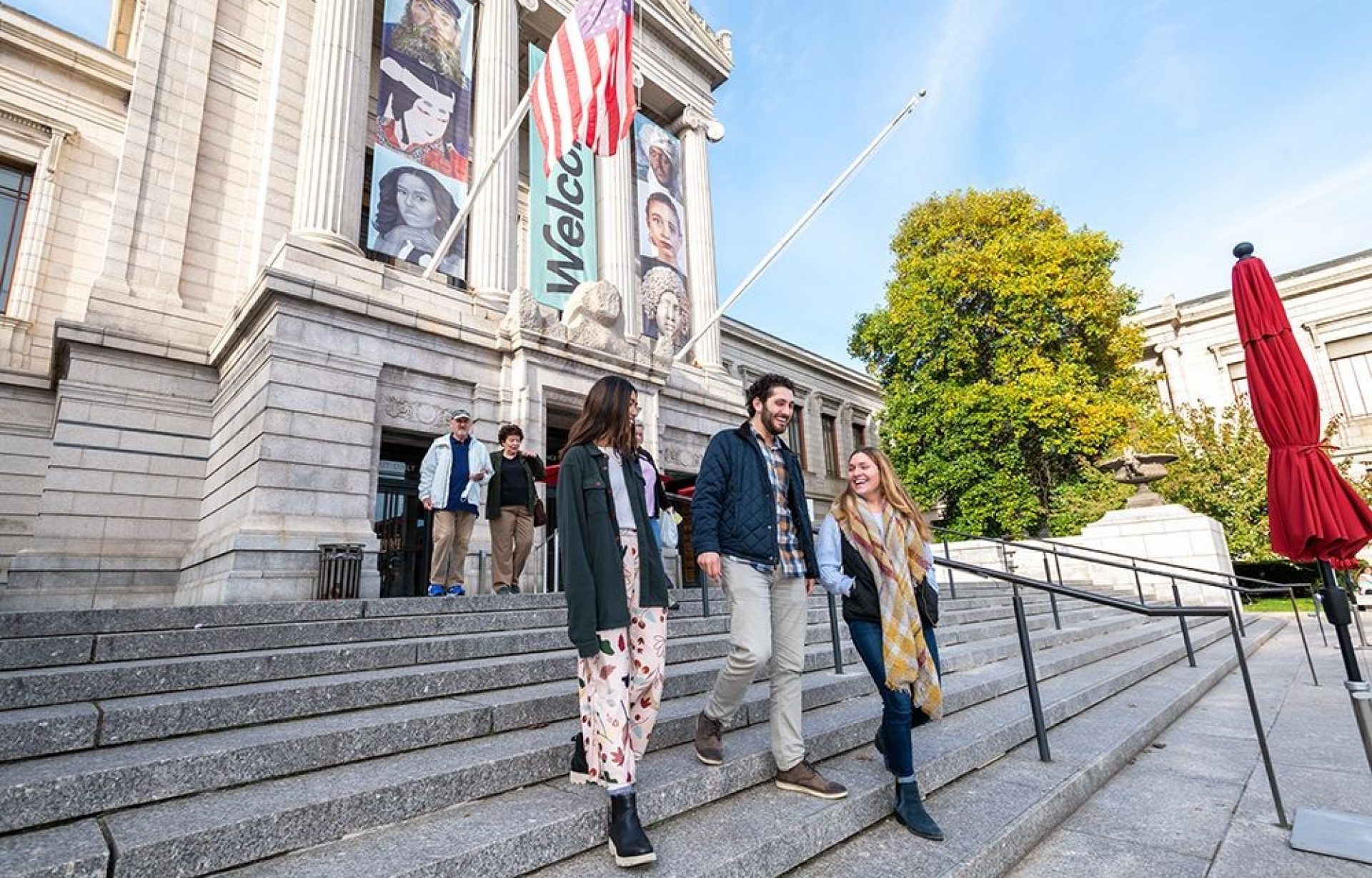 BC students on the steps of Boston's Museum of Fine Art.