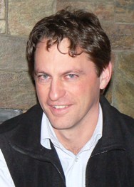 Photo of Jeffrey Bloechl