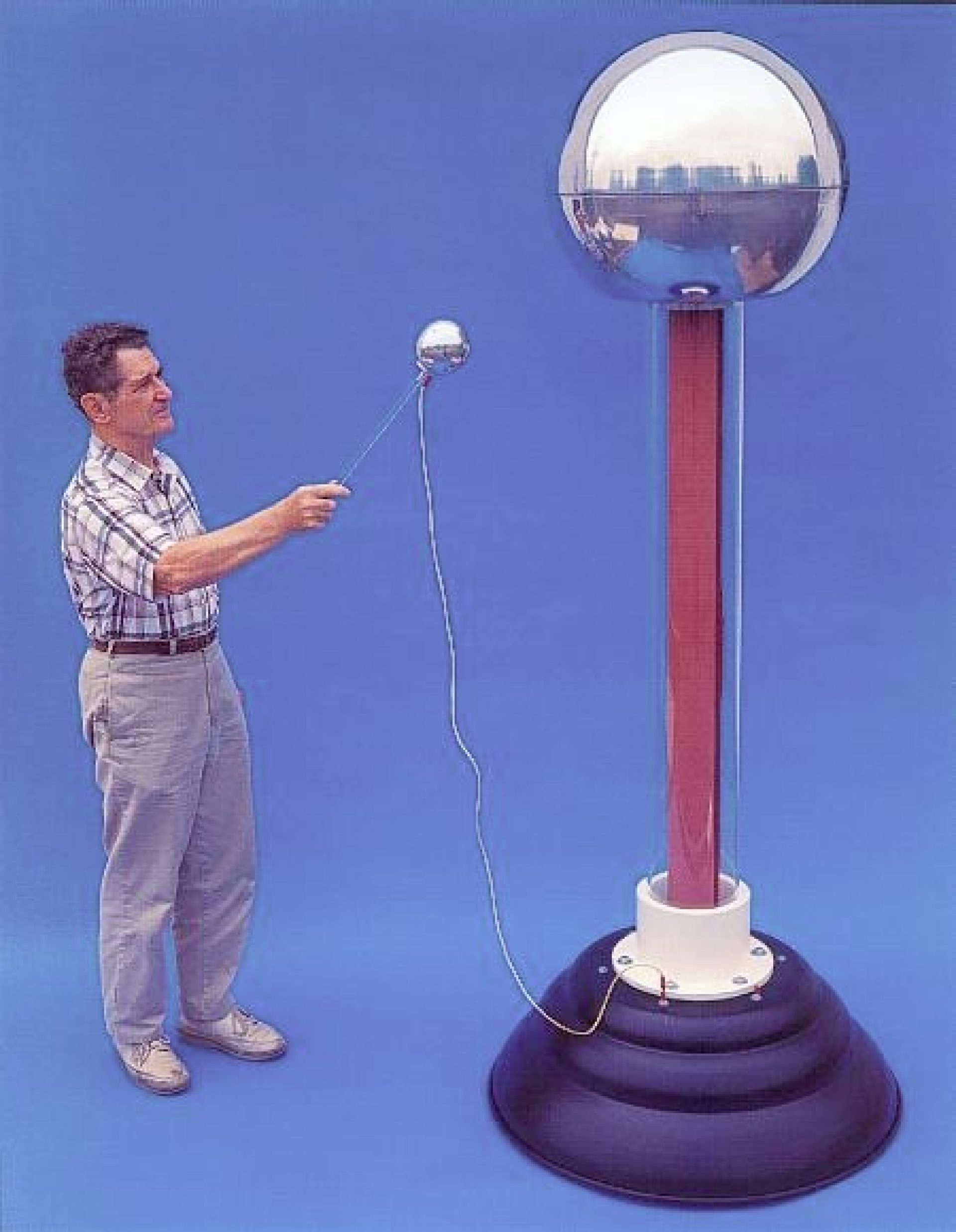 Large Van De Graff Generator