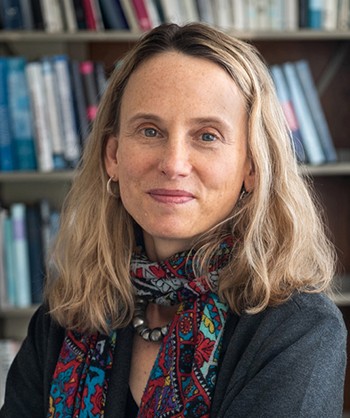 Photo of Sarah Babb