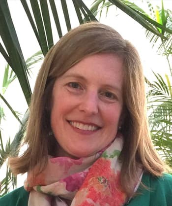 Photo of Jennifer Burns
