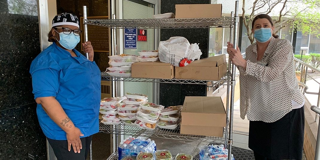 Photo of International Studies and Biology Major, Lori Niehaus '18, Feeding the Front Line