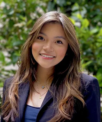 Nicole Yang Photo of Nicole Yang