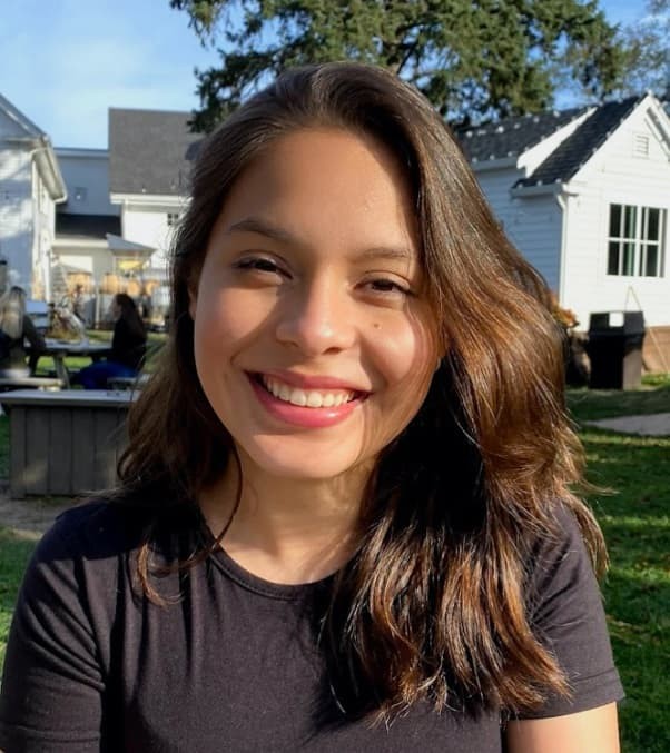 Massiel Flores Mairena '21
