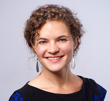Photo of Julie Miller