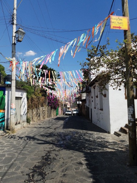 Tepoztlan450x600 The town of Tepoztlán