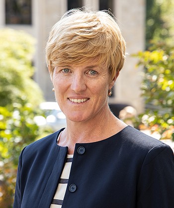 kirsten-davison-350x418px Kirsten Davison