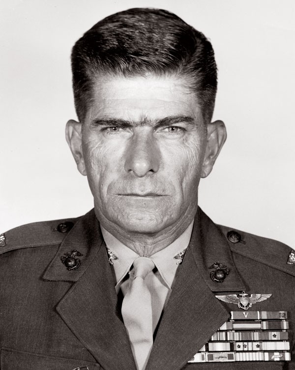 Photograph of Joe Dobbratz in uniform