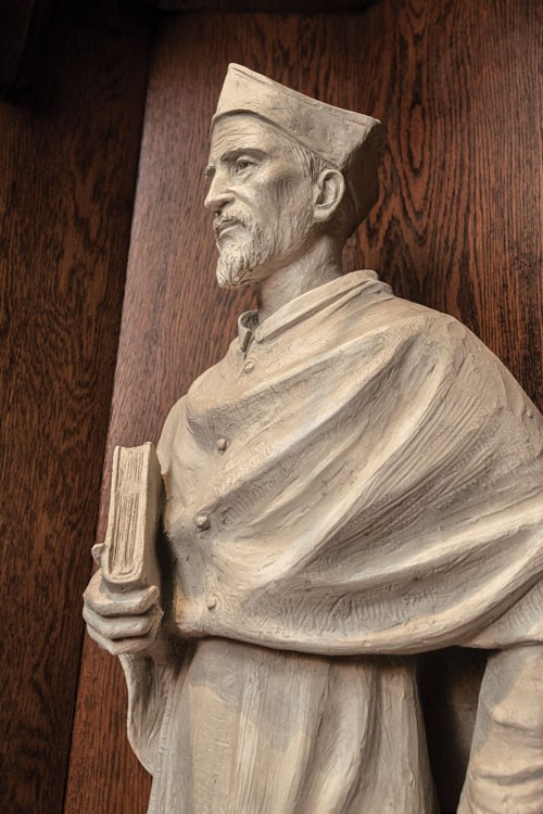 Statue of Saint Robert Bellarmine