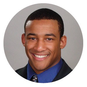 Derrick Knight ’03