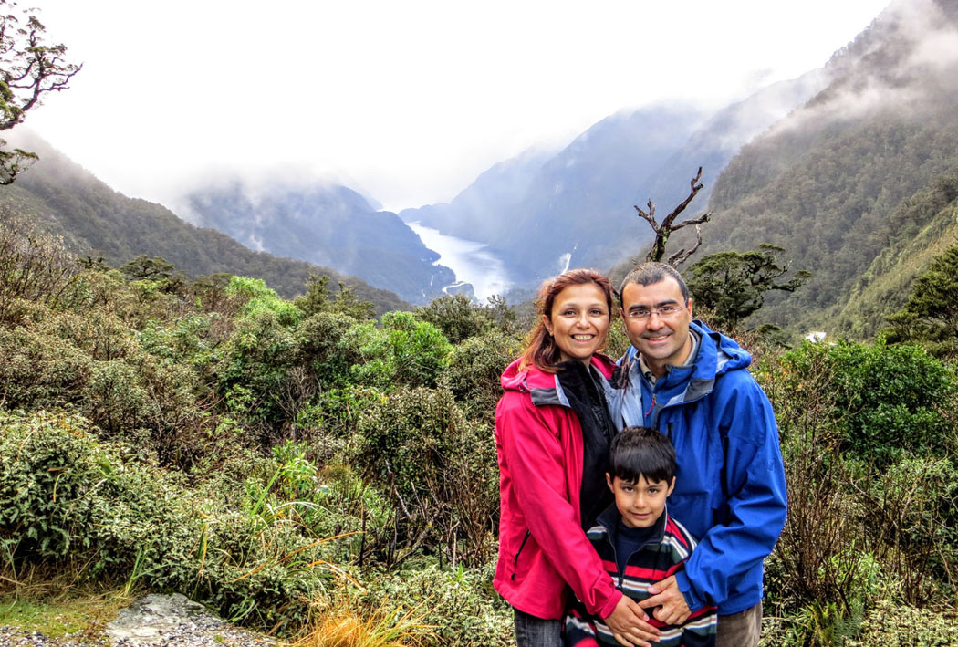 The Sönmez family in the mountains