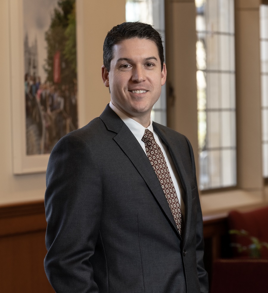 Updated portrait of Grant Gosselin, Director of Undergraduate Admissions.