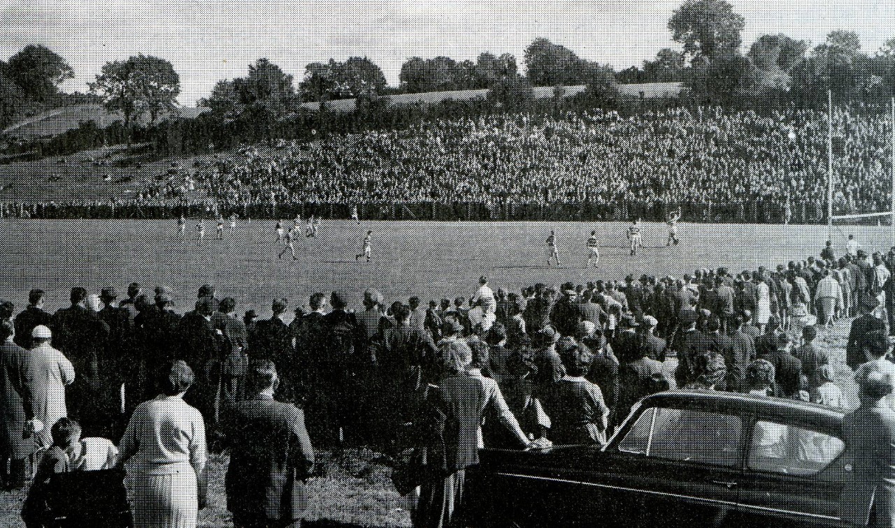 A match at Sam Maguire Park in Bantry in 1960. This was the last match that excursion trains ran to Bantry as the West Cork railway closed down in 1961.